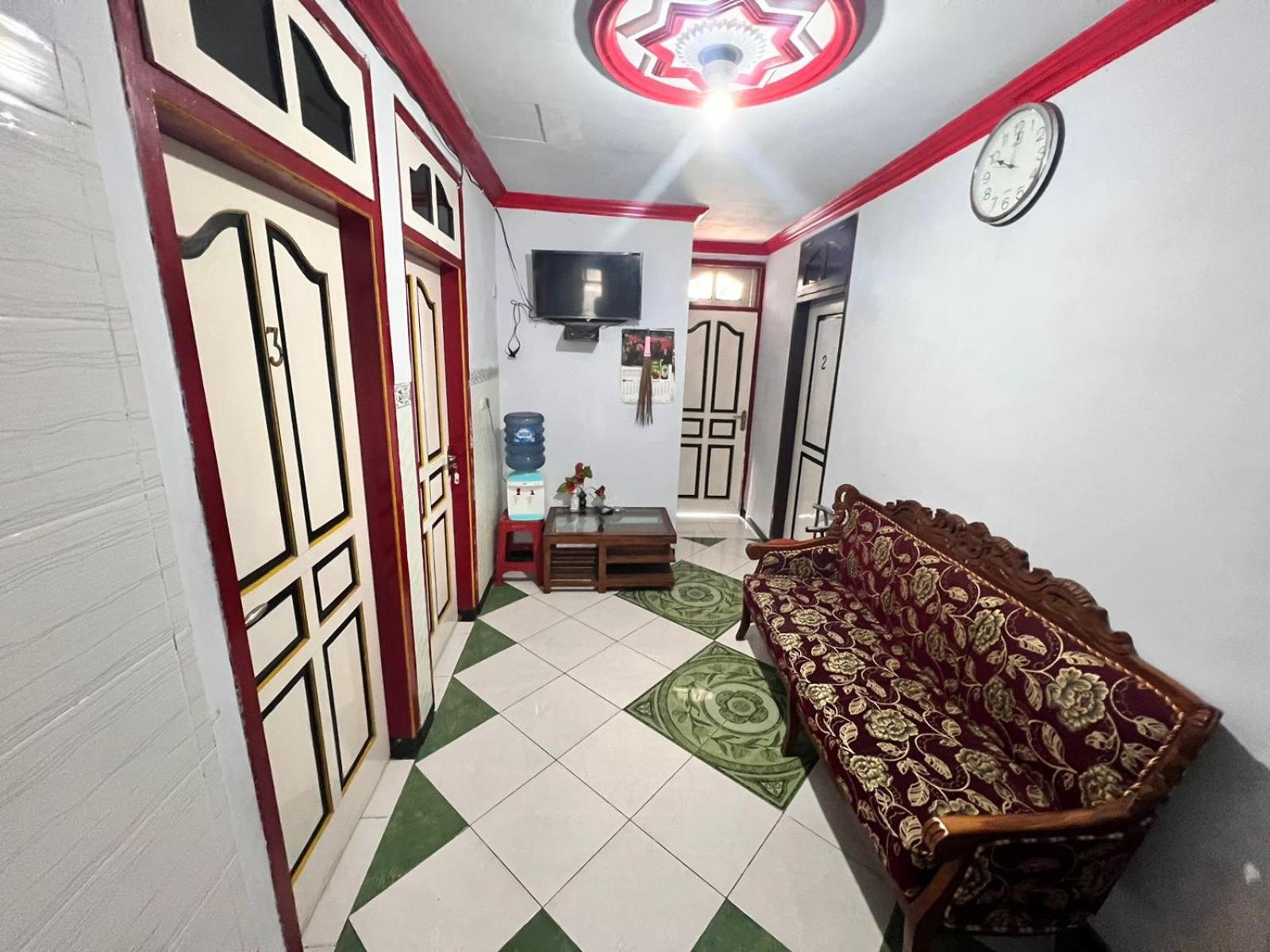 Griyo Tombo Kangen Sarangan Exterior foto