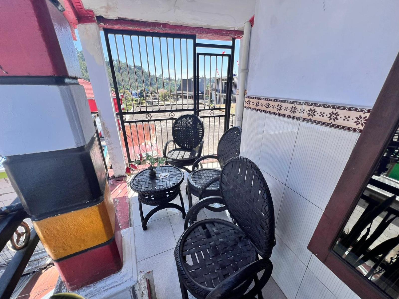 Griyo Tombo Kangen Sarangan Exterior foto